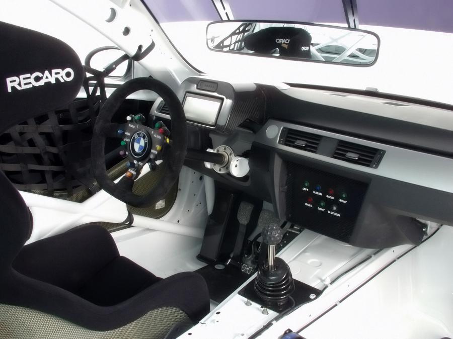 Торпедо BMW 320si WTCC (E90) 2006 года  (фото 30 из 39)